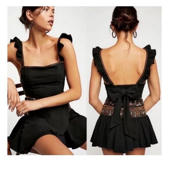 Free People Tops - Free people Sria Festival Crop top Black Tie Back Size 8